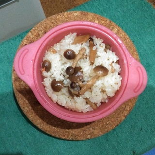 しめじ炊き込みご飯